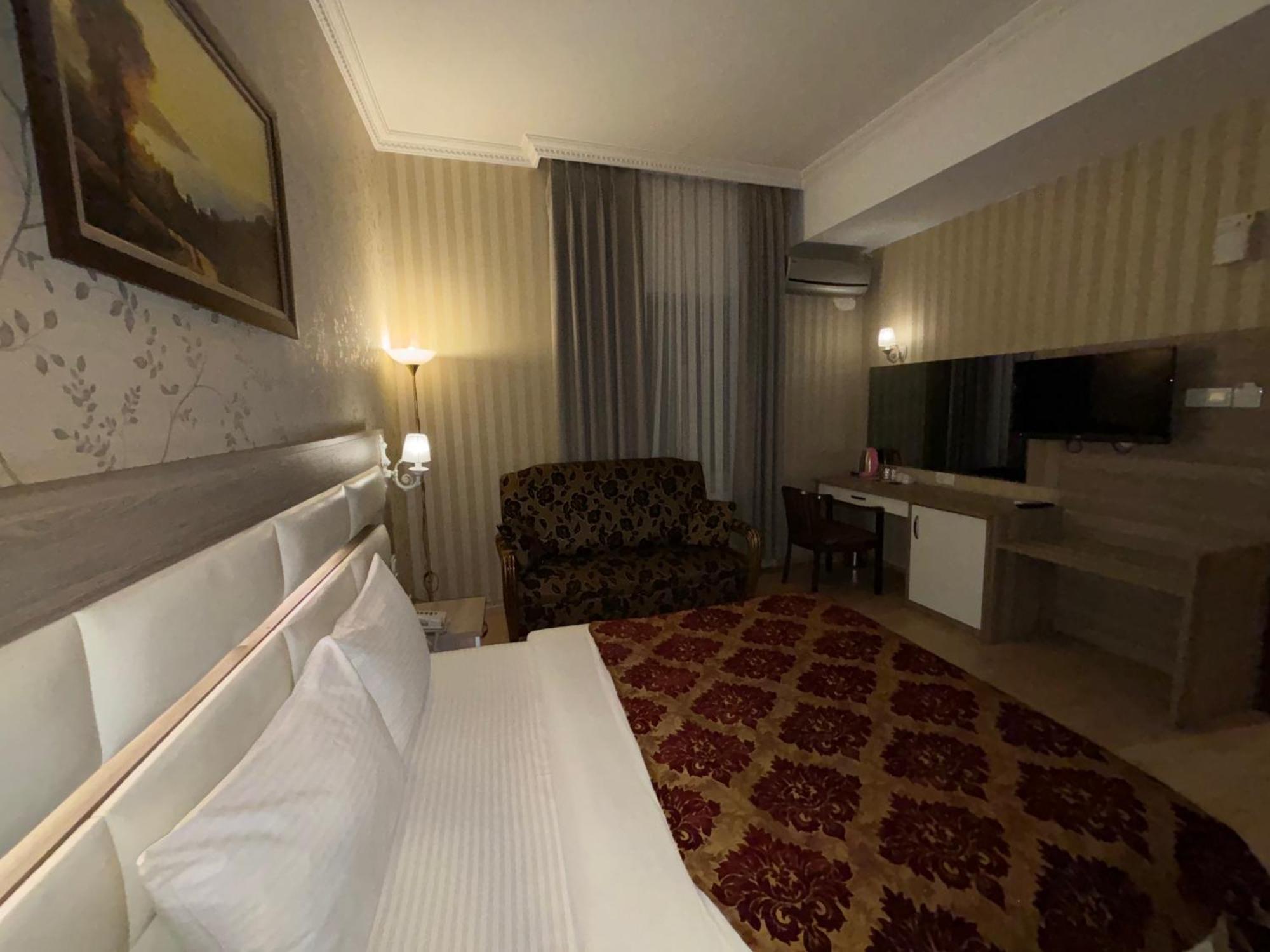 Nil Hotel Istanbul City Center ภายนอก รูปภาพ